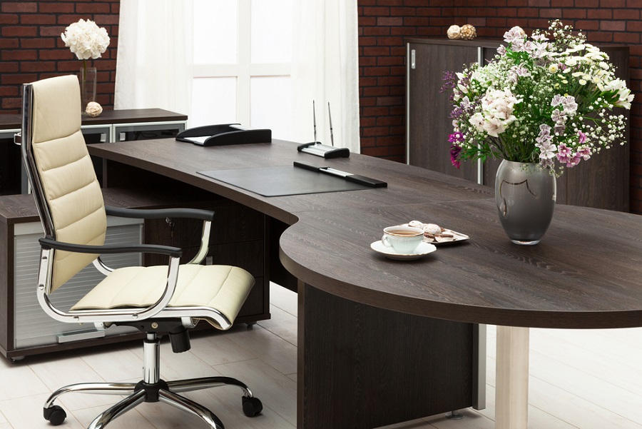 A kényelmes irodai szék a hatékony irodai munkavégzés alapeleme