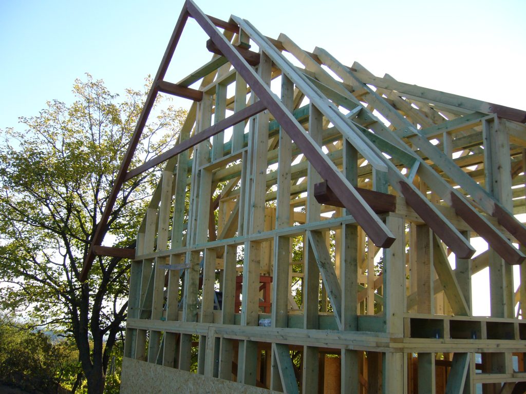Könnyűszerkezetes házépítés: gyors otthonteremtés